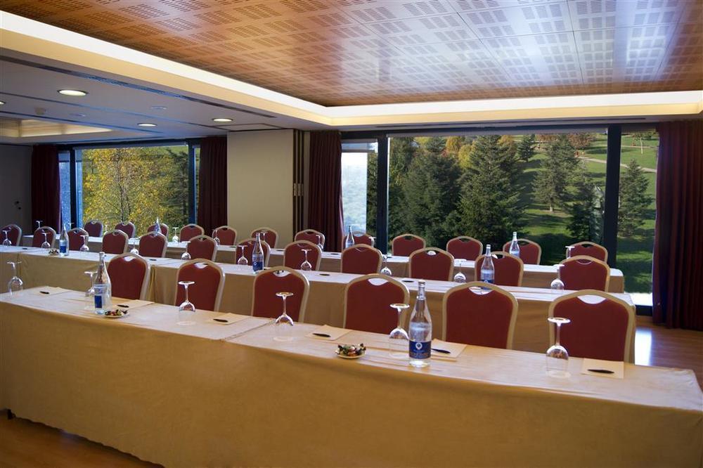 Hotel Occidental Pamplona Servizi foto