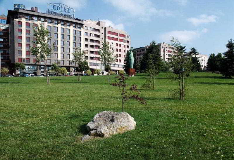 Hotel Occidental Pamplona Esterno foto