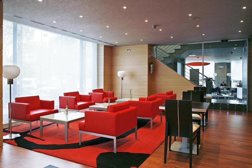 Hotel Occidental Pamplona Esterno foto